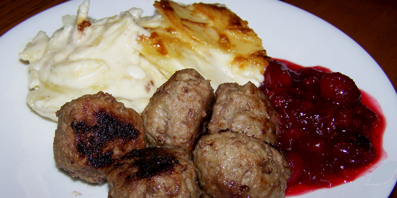 swedish meatballs and escalloped potatoes